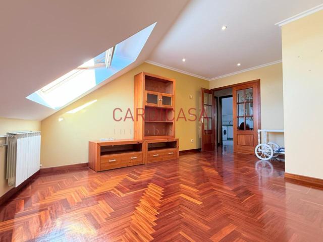  Ático En venta en Ramón Nieto, Vigo photo 0