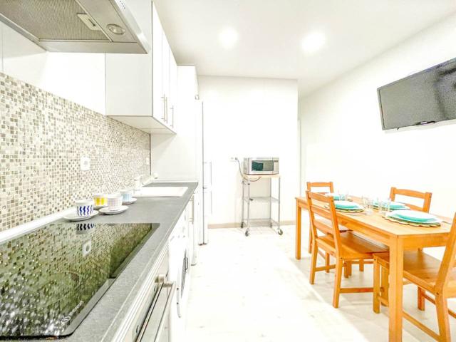 Piso en venta en Arapiles(28015) photo 0