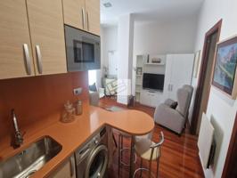 Se vende LOFT amueblado (sin habitabilidad) en edificio del 2007 de hormigón a pe de calle photo 0