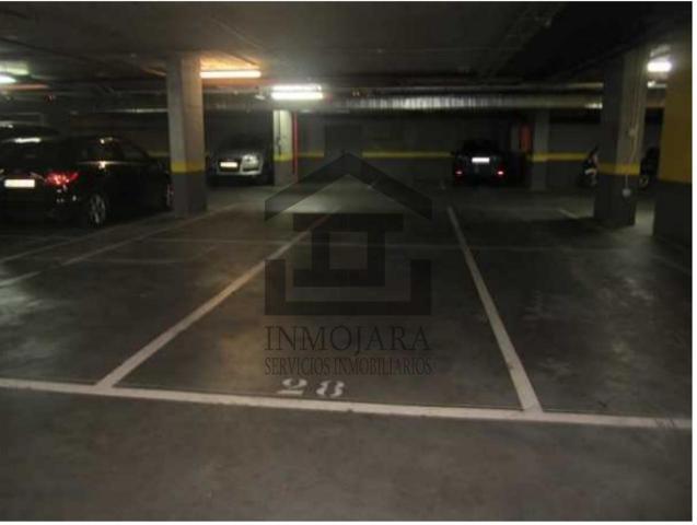 PLAZA DE GARAJE PARA COCHE GRANDE EN CARRETERA DE FUENCARRAL 56 photo 0