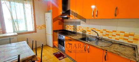 EN VENTA CASA DE TRES DORMITORIOS LISTA PARA ENTRAR A VIVIR EN MOAÑA photo 0