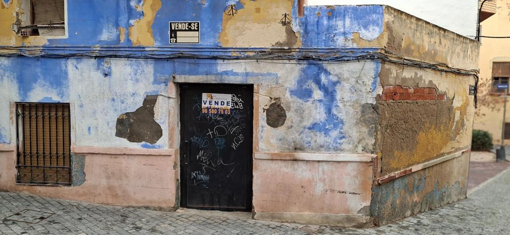 CASA PARA REFORMAR INTEGRAMENTE EN VILLENA photo 0