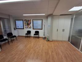 OFICINA EN VENTA EN VILLENA photo 0