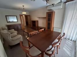 PISO EN VENTA EN VILLENA CON ASCENSOR photo 0