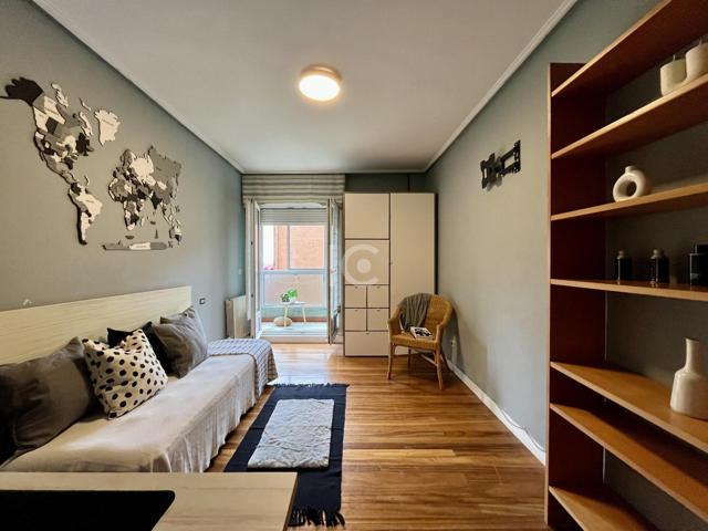 Piso En venta en Algorta, Getxo photo 0