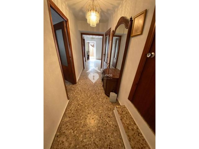 Casa de pueblo en venta en calle Miguel Sánchez Flor photo 0