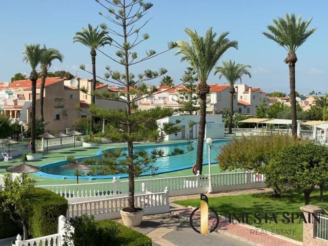 Piso En venta en Torrevieja photo 0