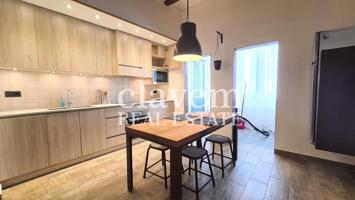 PRECIOSO LOFT DE DISEÑO CERCA DE SAGRADA FAMILIA photo 0