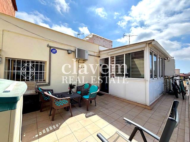 Ático en venta en Barcelona de 90 m2 photo 0