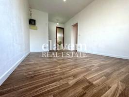 Piso de 3 habitaciones exterior. photo 0