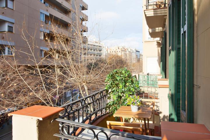 Piso En venta en Cl Arago, Barcelona photo 0