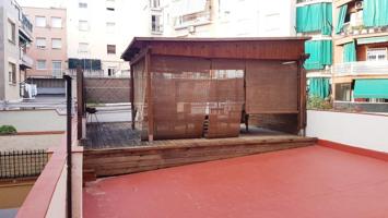 Piso En venta en Cl Marquesa Caldes Montbui, Barcelona photo 0