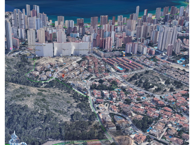 Terreno Urbanizable En venta en Benidorm photo 0
