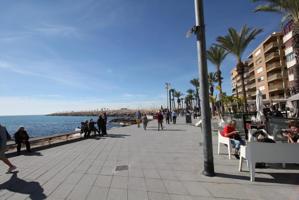 Piso En venta en Torrevieja photo 0