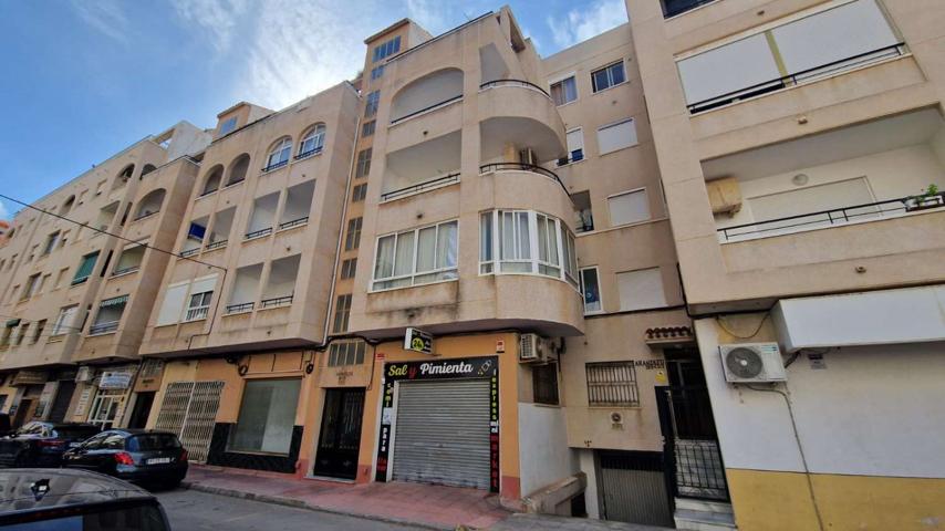 Piso En venta en Calle Concordia 120. , Torrevieja (alicante)playa Del Cura, Torrevieja photo 0