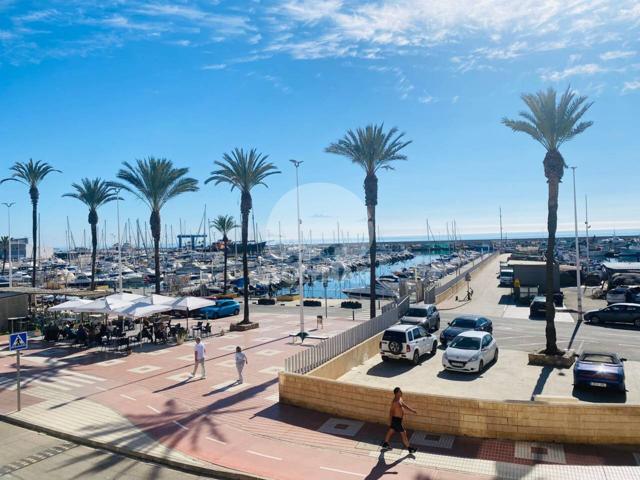 Apartamento en alquiler en Caleta de Vélez-Lagos(29751) photo 0