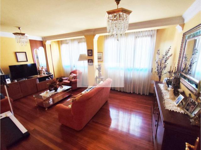 Gestión Inmobiliaria BARAKALDO pone a la VENTA piso con ascensor a cota 0,en una zona muy céntrica de Barakald photo 0