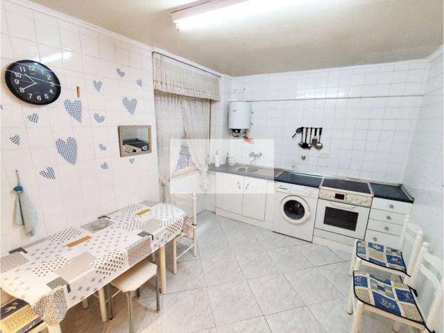 Gestión Inmobiliaria BARAKALDO pone a la venta PISO EN EXCLUSIVA en San Vicente photo 0