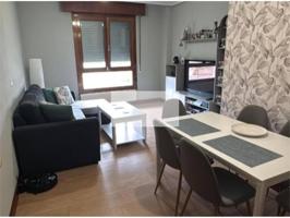 Gestión Inmobiliaria BARAKALDO VENDE Piso con vistas a la ría de Bilbao, con 2 habitaciones y 2 baños photo 0