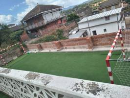CASA AMB PISCINA PER LLOGAR photo 0