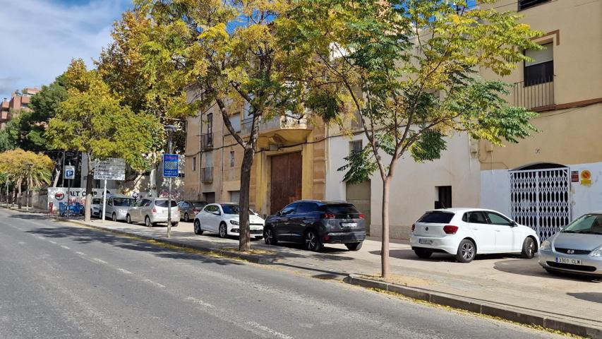 CASA ADOSADA EN VALLS photo 0