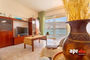 ESPECTACULAR PISO DE 3 HABITACIONES EN SALOU CON PARKING Y LICENCIA TURÍSTICA HUTT photo 0