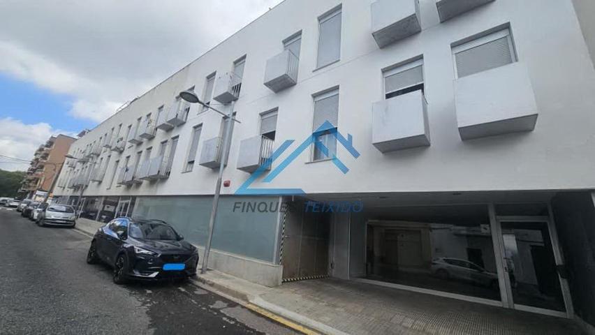PISO DE 3 HABITACIONES EN VENTA EN VILALLONGA DEL CAMP photo 0