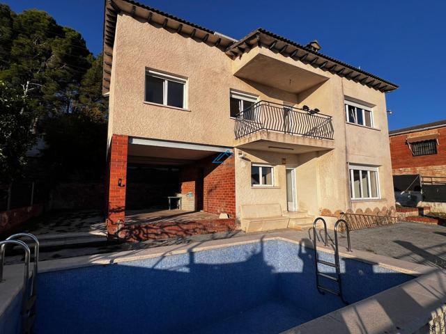 Casa En venta en Área De Piera, Piera photo 0