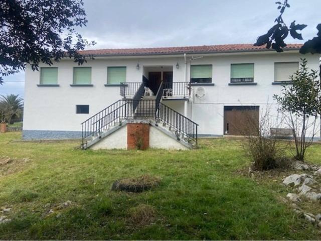 Se vende Interesante propiedad para reformar cerca de la playa en Llanes photo 0