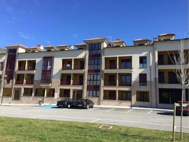 Se vende precioso apartamento con garaje y trastero en el centro de Panes. photo 0