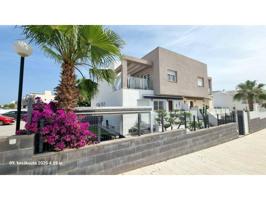 Se vende casa grande. photo 0