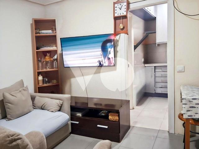 Vende piso, Pueblo Nuevo, Ciudad Lineal, Madrid photo 0