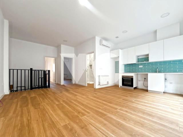 Dúplex en venta, Pueblo Nuevo, Ciudad Lineal, Madrid photo 0