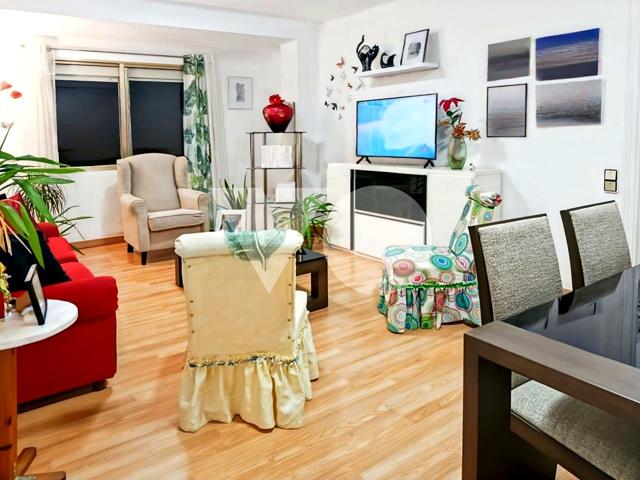 Piso en venta, Barri Gaudí, Reus, Tarragona photo 0