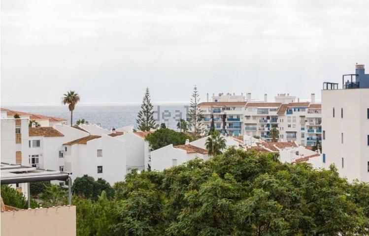 Piso En venta en Estepona photo 0
