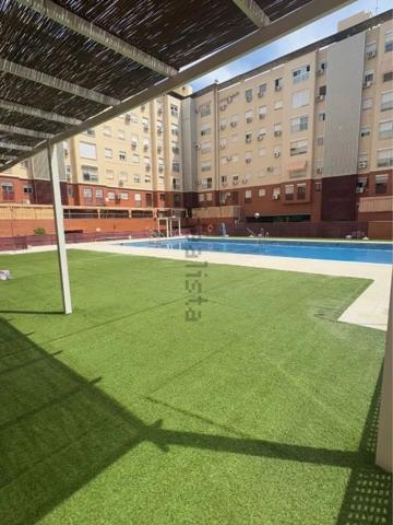 Piso En venta en Sevilla photo 0