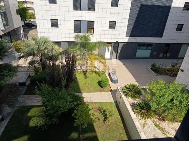 Piso En venta en Huelva photo 0