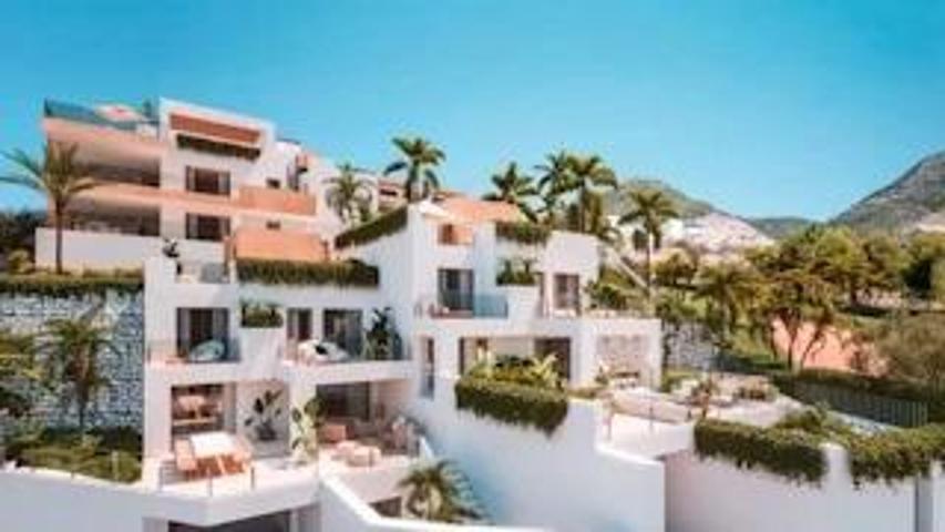 ÚLTIMO ADOSADO DE OBRA NUEVA A LA VENTA EN BENALMÁDENA photo 0