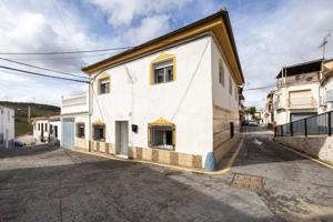 Casa En venta en Sierra De Huetor Y La Alfaguara, Calicasas photo 0