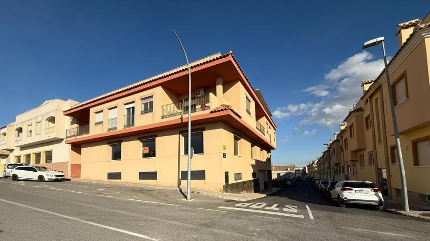 OPORTUNIDAD!!!!!! LOCAL COMERCIAL CON POSIBLE CAMBIO DE USO photo 0