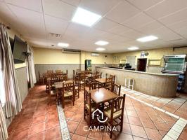 Local comercial en Beas photo 0