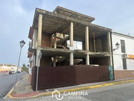 Edificio en estructura con proyecto aprobado – local-garaje y vivienda photo 0