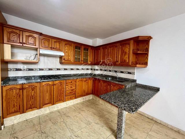 Piso en venta en Tazacorte photo 0