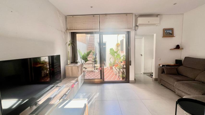 Planta Baja En venta en Casagemes, Badalona photo 0