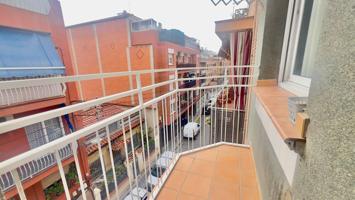 Piso En venta en Puigfred, Badalona photo 0