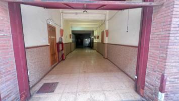 Oficina En venta en Riu, Santa Coloma De Gramanet photo 0