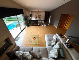 Casa En venta en Sant Fost De Campsentelles, Sant Fost De Campsentelles photo 0