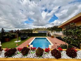 Casa En venta en Sant Fost De Campsentelles, Sant Fost De Campsentelles photo 0
