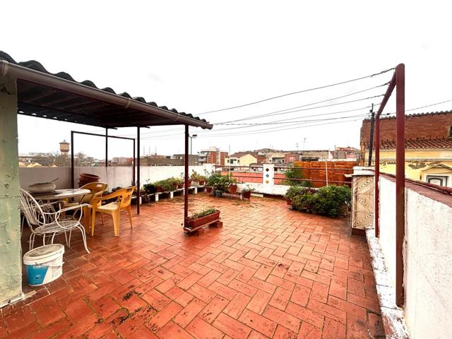 Unifamiliar Pareada En venta en La Salut - Lloreda, Badalona photo 0