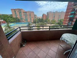 Piso En venta en Lloreda, Badalona photo 0